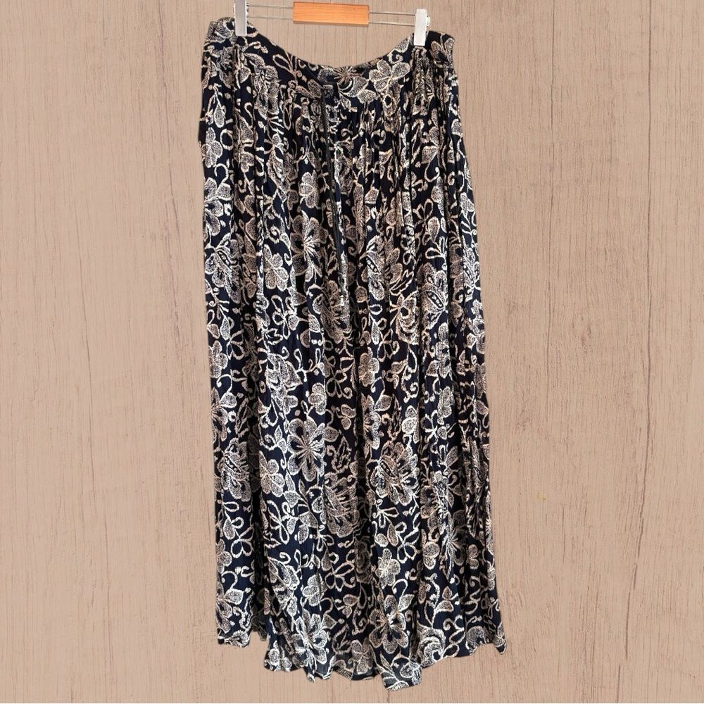Vintage 90s maxi broomstick skirt navy blue floral crepe rayon